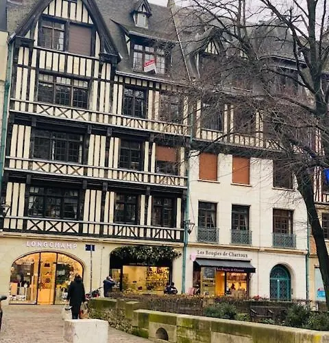 Apartamento Chez Virginie Agreable Centre Parking *